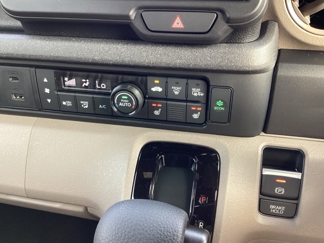 ホンダ Ｎ　ＢＯＸ ターボ R8年 (近畿) 99