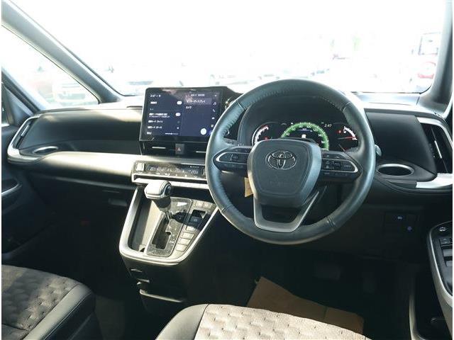 トヨタ ヴォクシー ２．０ Ｓ－Ｚ R6年 () 99
