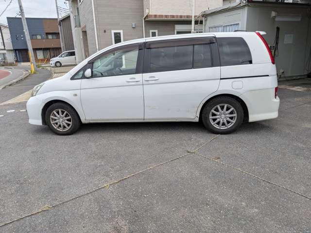 トヨタ アイシス ２．０ プラタナ H17年 (関東) 99