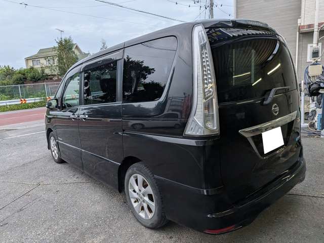 日産 セレナ ２．０ ハイウェイスター Ｓ－ＨＹＢＲＩＤ Ｖセレクション H25年 (関東) 99