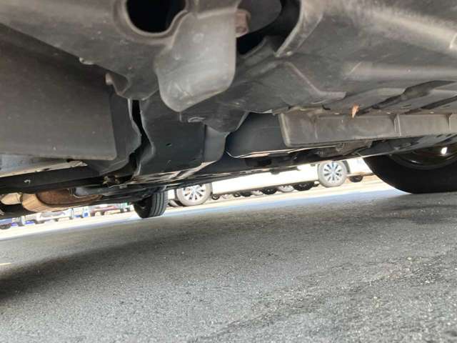 日産 セレナ ２．０ Ｘ H28年 (四国) 99