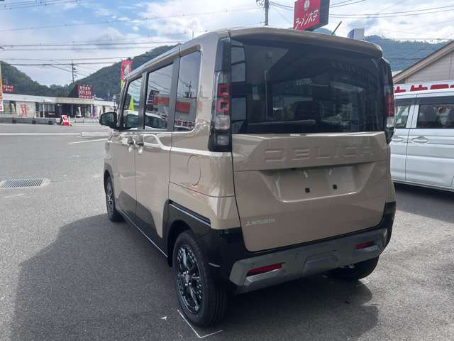 三菱 デリカ　ミニ ６６０ Ｇ プレミアム ４ＷＤ R8年 () 99