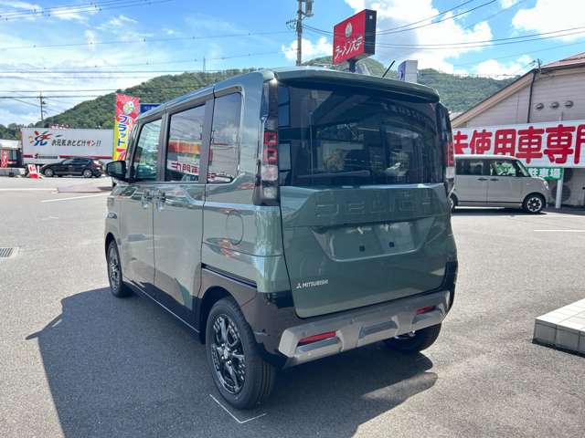 三菱 デリカ　ミニ ６６０ Ｔ プレミアム ４ＷＤ R8年 () 99