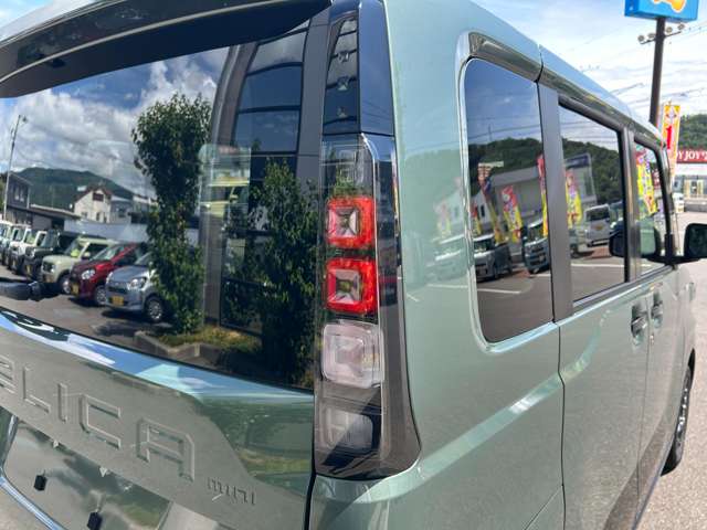 三菱 デリカ　ミニ ６６０ Ｇ プレミアム ４ＷＤ R8年 () 99