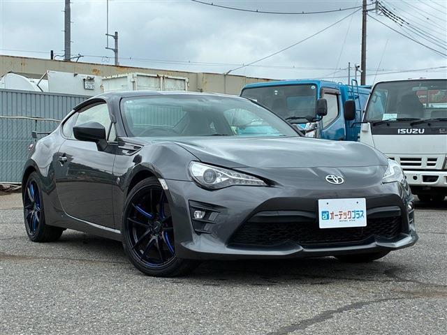 トヨタ ８６ ２．０ ＧＴ リミテッド R2年 () 99