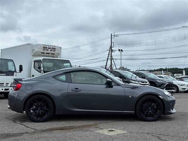 トヨタ ８６ ２．０ ＧＴ リミテッド R2年 () 99