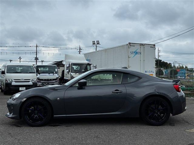 トヨタ ８６ ２．０ ＧＴ リミテッド R2年 () 99