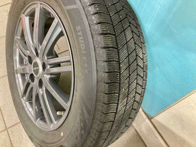 トヨタ ヤリスクロス　ハイブリッド １．５ ハイブリッド Ｚ Ｅ－ＦＯＵＲ ４ＷＤ R4年 (北海道) 99