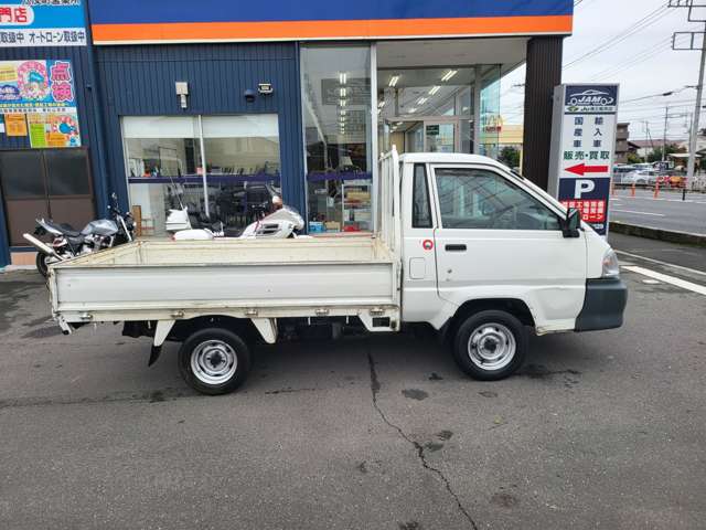 トヨタ ライトエーストラック １．８ ＤＸ スーパーシングルジャストロー スチールデッキ 三方開 H13年 (関東) 99