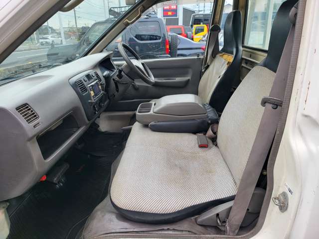 トヨタ ライトエーストラック １．８ ＤＸ スーパーシングルジャストロー スチールデッキ 三方開 H13年 (関東) 99