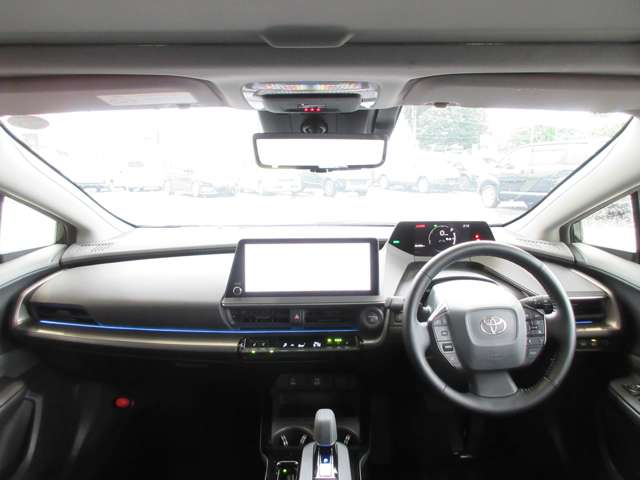 トヨタ プリウス ２．０ Ｚ R5年 () 99