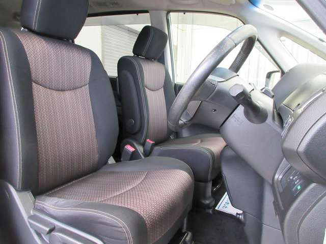 日産 セレナ ２．０ ハイウェイスター Ｓ－ＨＹＢＲＩＤ H26年 (関東) 99
