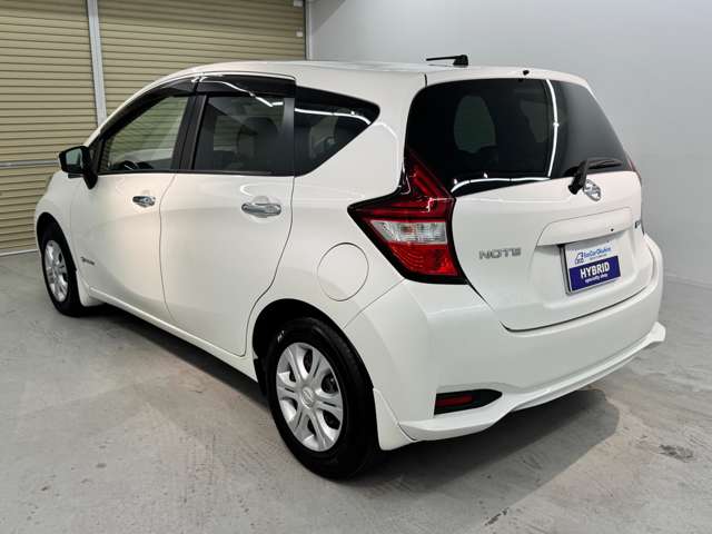 日産 ノート １．２ Ｅ－ＰＯＷＥＲ Ｘ H29年 (近畿) 99