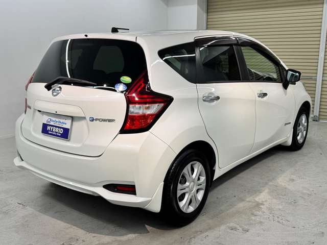 日産 ノート １．２ Ｅ－ＰＯＷＥＲ Ｘ H29年 (近畿) 99