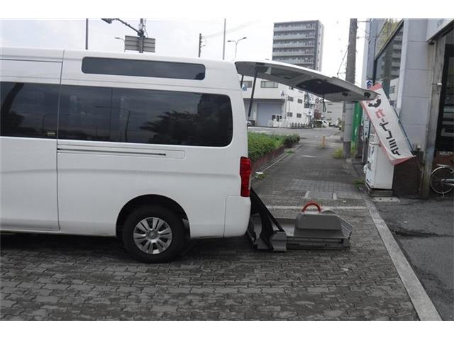 日産 ＮＶ３５０キャラバン ２．５ チェアキャブ 車イス２名仕様 R2年 (近畿) 99