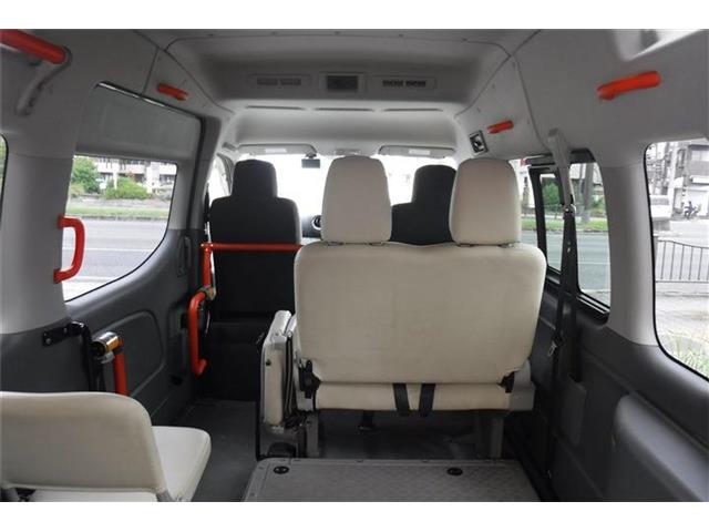日産 ＮＶ３５０キャラバン ２．５ チェアキャブ 車イス２名仕様 R2年 (近畿) 99