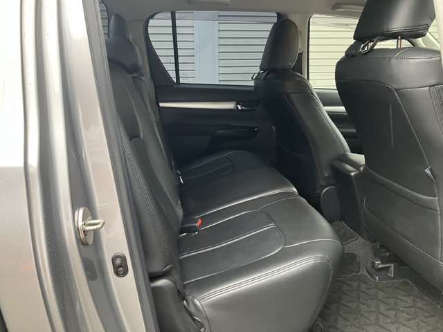 トヨタ ハイラックス ２．４ Ｚ ディーゼルターボ ４ＷＤ H29年 (近畿) 99