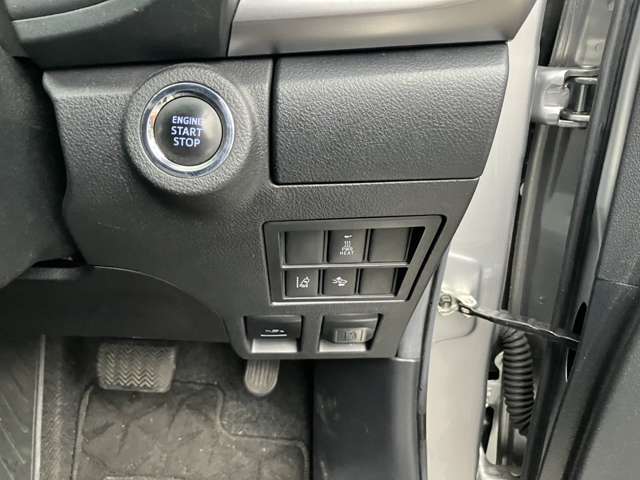 トヨタ ハイラックス ２．４ Ｚ ディーゼルターボ ４ＷＤ H29年 (近畿) 99