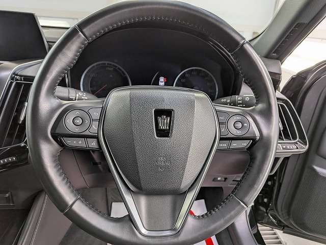 トヨタ クラウン　ハイブリッド ハイブリッド ２．５ Ｇ エグゼクティブ ＦＯＵＲ ４ＷＤ R2年 () 99