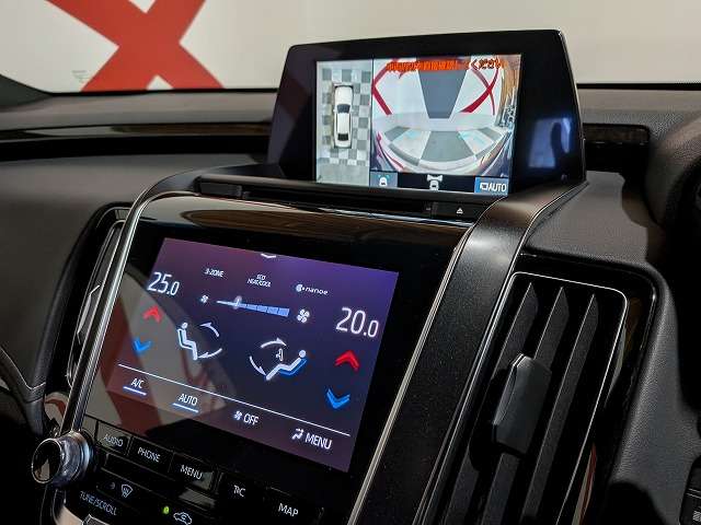 トヨタ クラウン　ハイブリッド ハイブリッド ２．５ Ｇ エグゼクティブ ＦＯＵＲ ４ＷＤ R2年 () 99