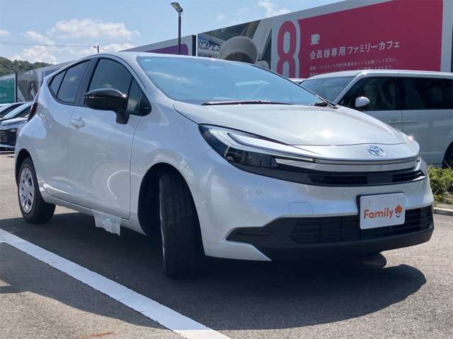 トヨタ アクア １．５ Ｘ R8年 (東海) 99