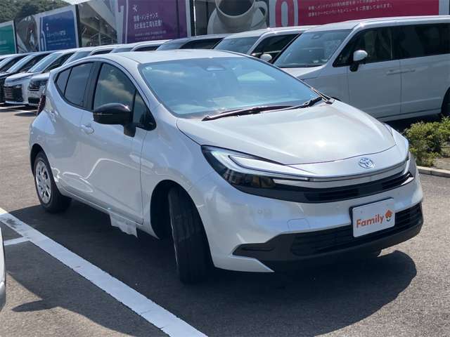 トヨタ アクア １．５ Ｘ R8年 (東海) 99