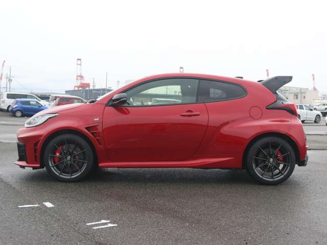トヨタ ＧＲヤリス １．６ ＲＺ ハイ パフォーマンス ＋ エアロ パフォーマンス パッケージ ＧＲ－ＤＡＴ ４ＷＤ R7年 (近畿) 99