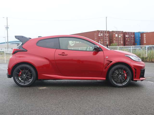 トヨタ ＧＲヤリス １．６ ＲＺ ハイ パフォーマンス ＋ エアロ パフォーマンス パッケージ ＧＲ－ＤＡＴ ４ＷＤ R7年 (近畿) 99