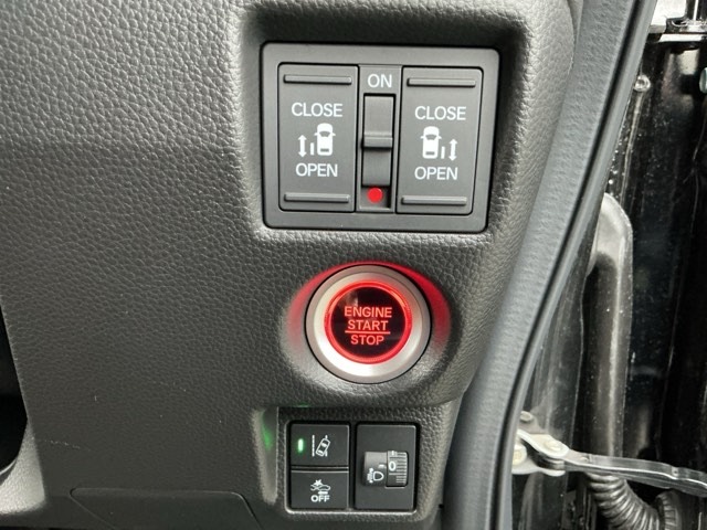 ホンダ Ｎ　ＢＯＸ カスタム ６６０ Ｌ スタイルプラス ブラック R5年 (近畿) 99