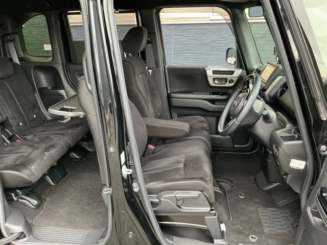 ホンダ Ｎ　ＢＯＸ カスタム ６６０ Ｌ スタイルプラス ブラック R5年 (近畿) 99