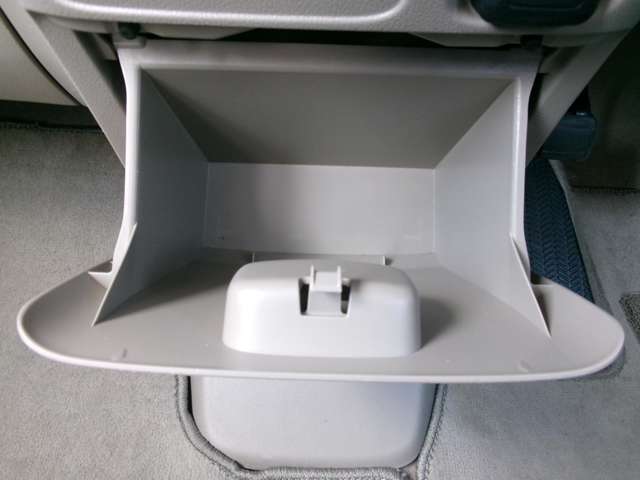 ホンダ Ｎ　ＢＯＸ ６６０ Ｇ Ｌパッケージ H25年 (九州・沖縄) 99