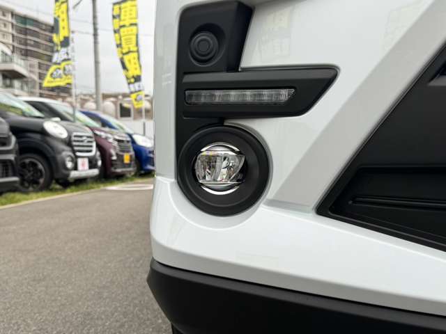 トヨタ ライズ　ハイブリッド ハイブリッド １．２ Ｚ R8年 (九州・沖縄) 99