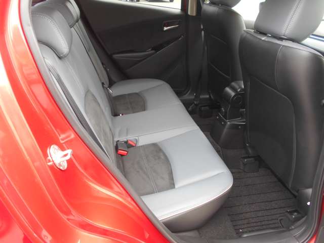 マツダ ＭＡＺＤＡ２ １．５ １５Ｓ Ｌパッケージ R1年 (関東) 99