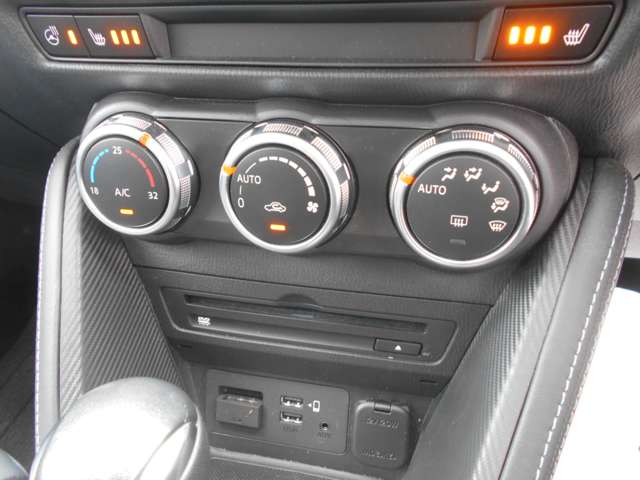 マツダ ＭＡＺＤＡ２ １．５ １５Ｓ Ｌパッケージ R1年 (関東) 99