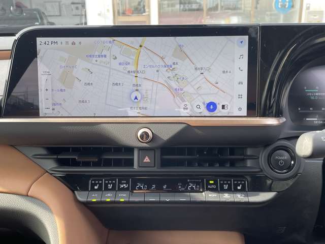 トヨタ クラウン　スポーツ　ハイブリッド ２．５ Ｚ Ｅ－ＦＯＵＲ ４ＷＤ R6年 (関東) 99