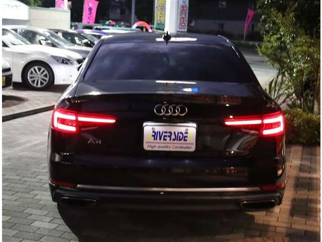 アウディ Ａ４ ３５　ＴＦＳＩ R2年 (関東) 99