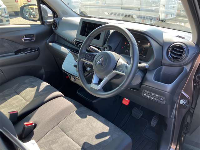 三菱 ｅＫクロス　ＥＶ Ｇ R4年 (東海) 99