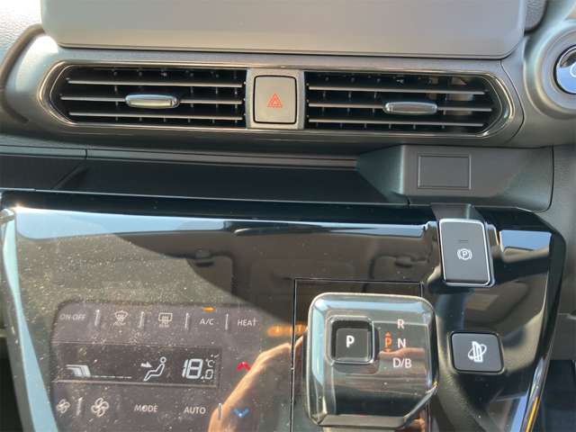 三菱 ｅＫクロス　ＥＶ Ｇ R4年 (東海) 99