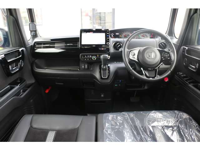 ホンダ Ｎ　ＢＯＸ カスタム ６６０ Ｌ ターボ R3年 (関東) 99