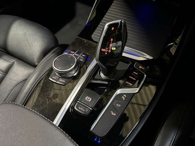 ＢＭＷ Ｘ３ Ｍ４０Ｄ ディーゼルターボ ４ＷＤ R1年 (関東) 99