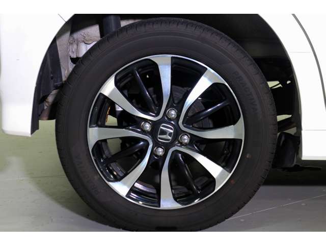 ホンダ Ｎ　ＢＯＸ カスタム ６６０ Ｌ スロープ ４ＷＤ R3年 () 99