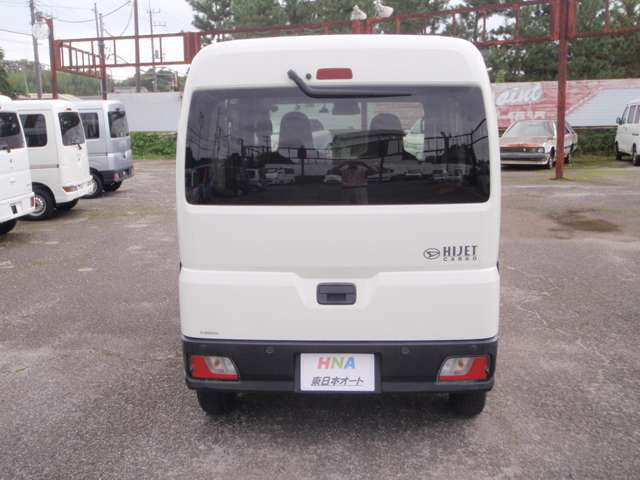 ダイハツ ハイゼットカーゴ ６６０ デラックス ４ＷＤ R4年 (関東) 99