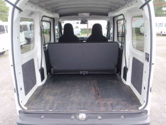 ダイハツ ハイゼットカーゴ ６６０ デラックス ４ＷＤ R4年 (関東) 99