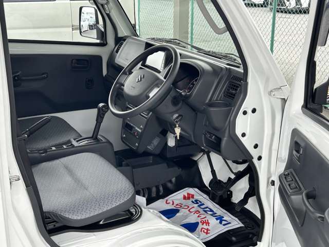 日産 ＮＴ１００クリッパー ２ＷＡＹスタンバイ機能付キ冷蔵冷凍車 R4年 (関東) 99