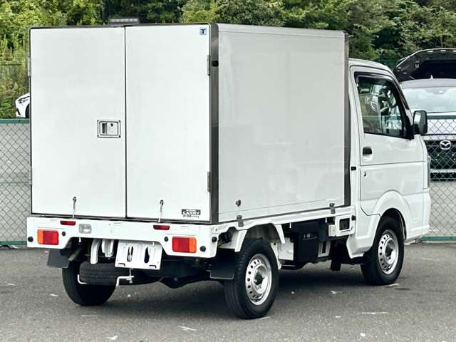 日産 ＮＴ１００クリッパー ２ＷＡＹスタンバイ機能付キ冷蔵冷凍車 R4年 (関東) 99