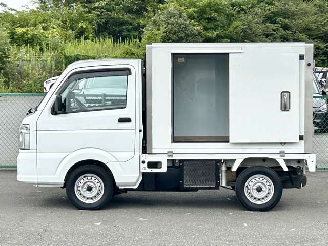 日産 ＮＴ１００クリッパー ２ＷＡＹスタンバイ機能付キ冷蔵冷凍車 R4年 (関東) 99