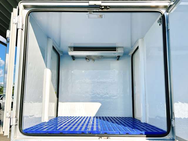 日産 ＮＴ１００クリッパー 中温冷蔵冷凍車 －５℃設定 H27年 (関東) 99