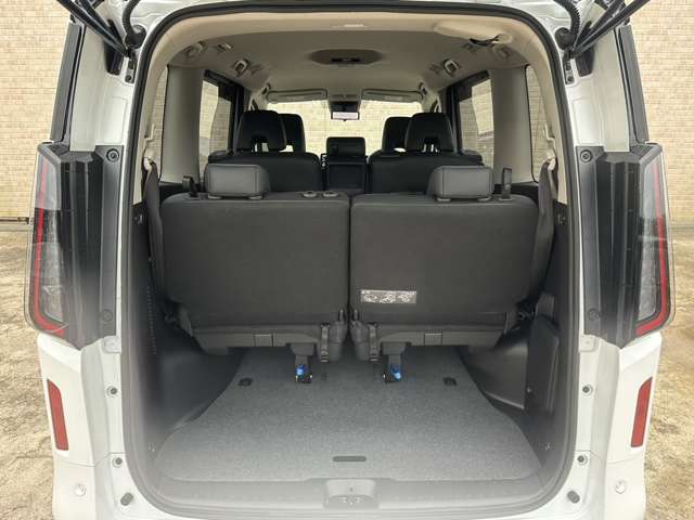 日産 セレナ １．４ Ｅ－ＰＯＷＥＲ ハイウェイスターＶ R6年 (関東) 99