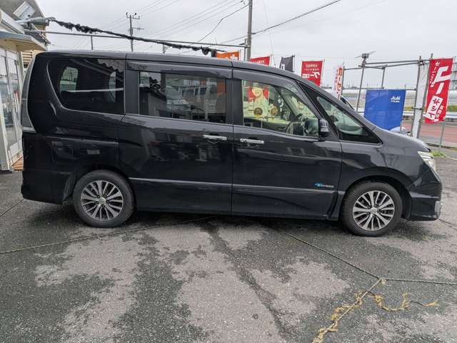 日産 セレナ ２．０ ハイウェイスター Ｖセレクション＋ＳＡＦＥＴＹＩＩ Ｓ－ＨＹＢＲＩＤ H27年 (関東) 99