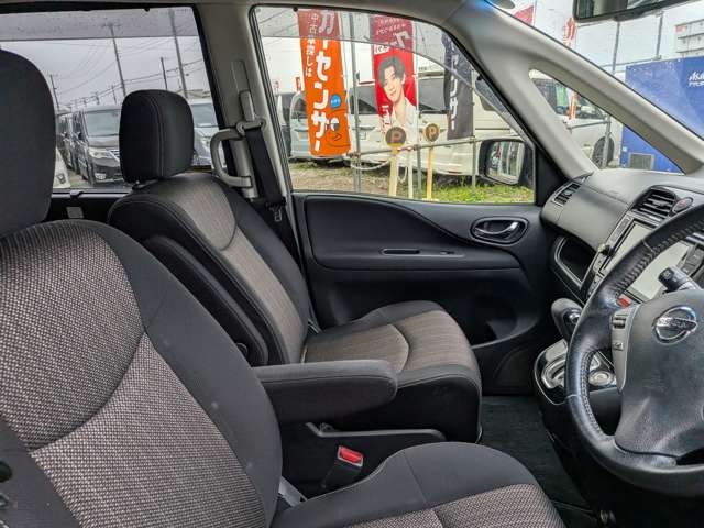 日産 セレナ ２．０ ハイウェイスター Ｖセレクション＋ＳＡＦＥＴＹＩＩ Ｓ－ＨＹＢＲＩＤ H27年 (関東) 99